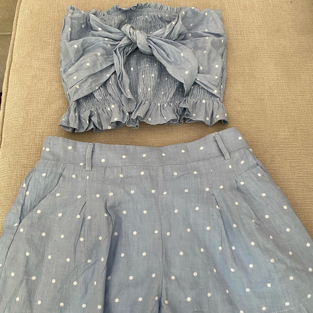 Adorable shorts/strapless top set